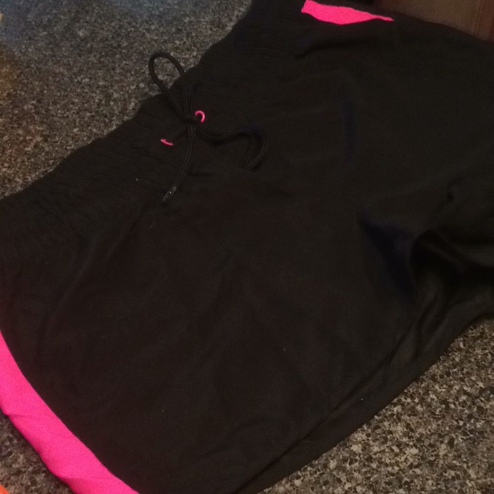 Women’s swim shorts